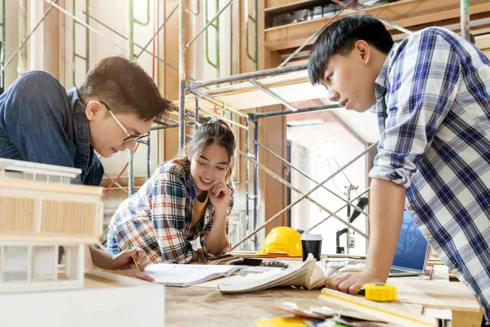 Industriemeister, Fachmeister & Co.: Welche Kurse bietet die FAIN Akademie?